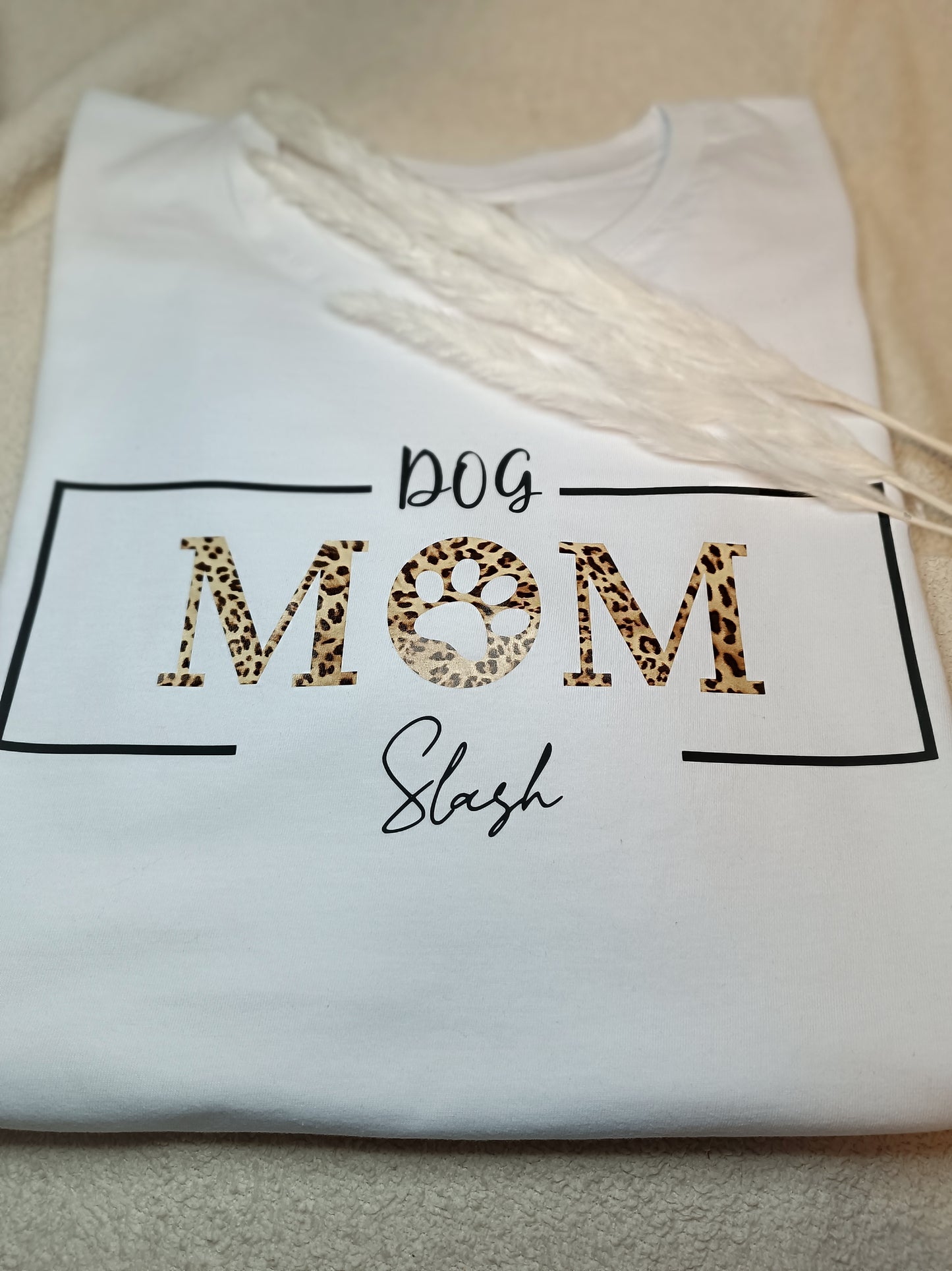Hundemama Shirt - Dogmom Shirt - Hunde Mama Shirt - Dog Mom Shirt mit Name